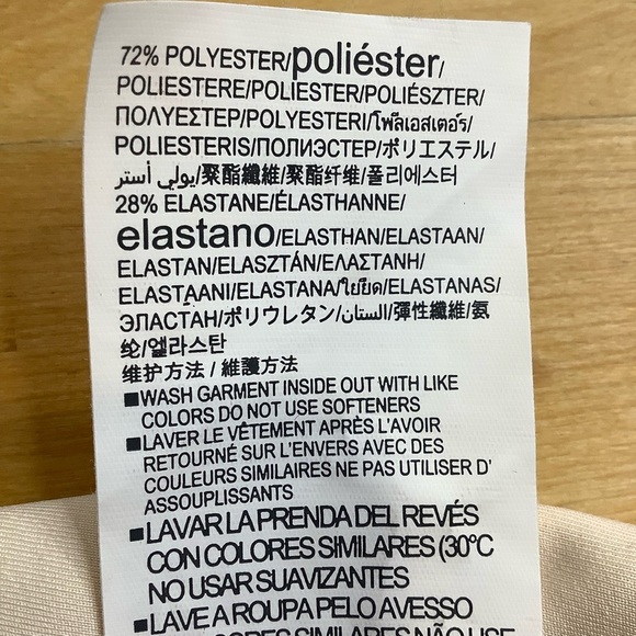 UNDER ARMOUR Misty Copeland Signature Lace Crop Top Size L - Picture 12 of 14